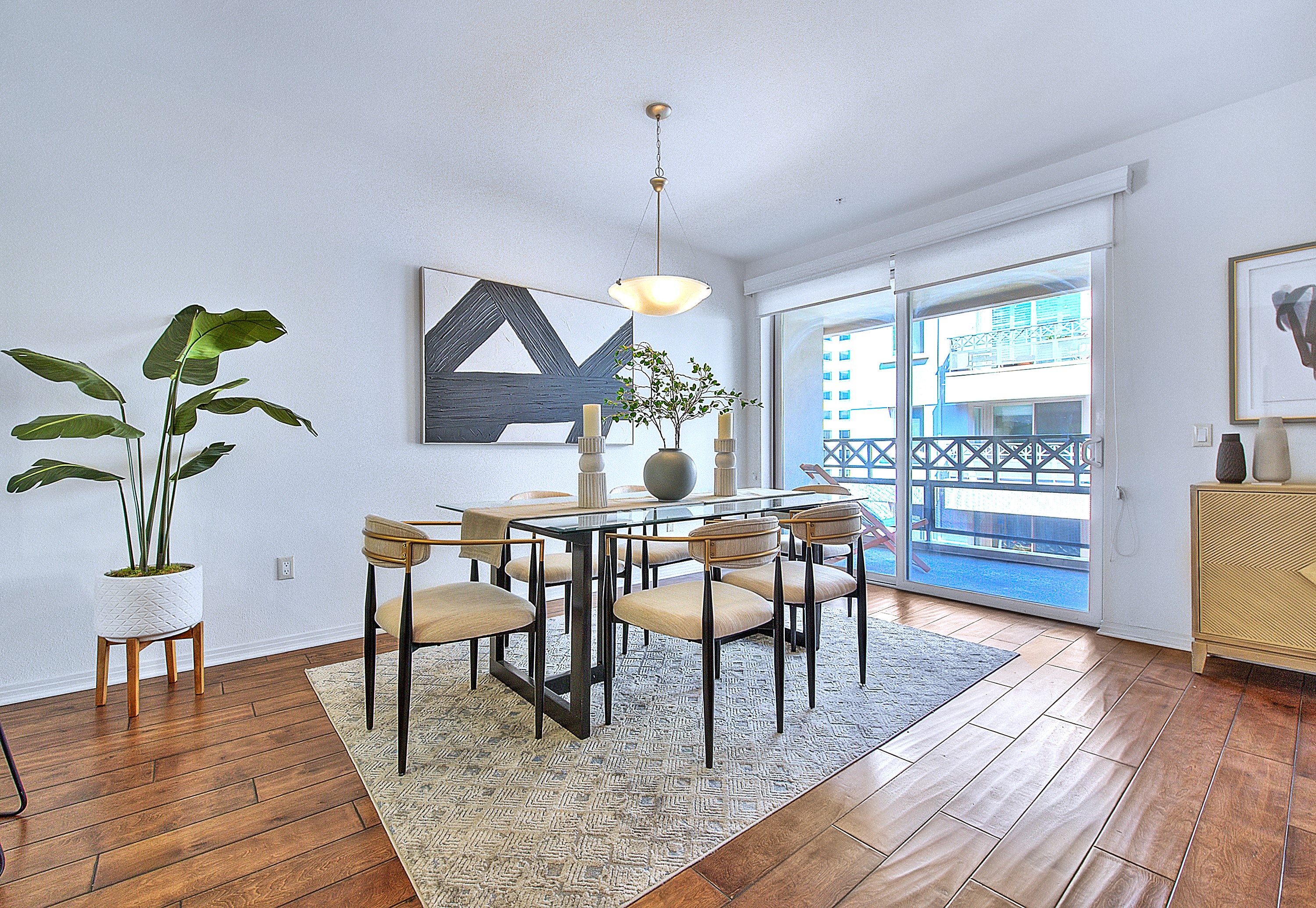 Staged condo dining room - home staging, downtown Los Angeles