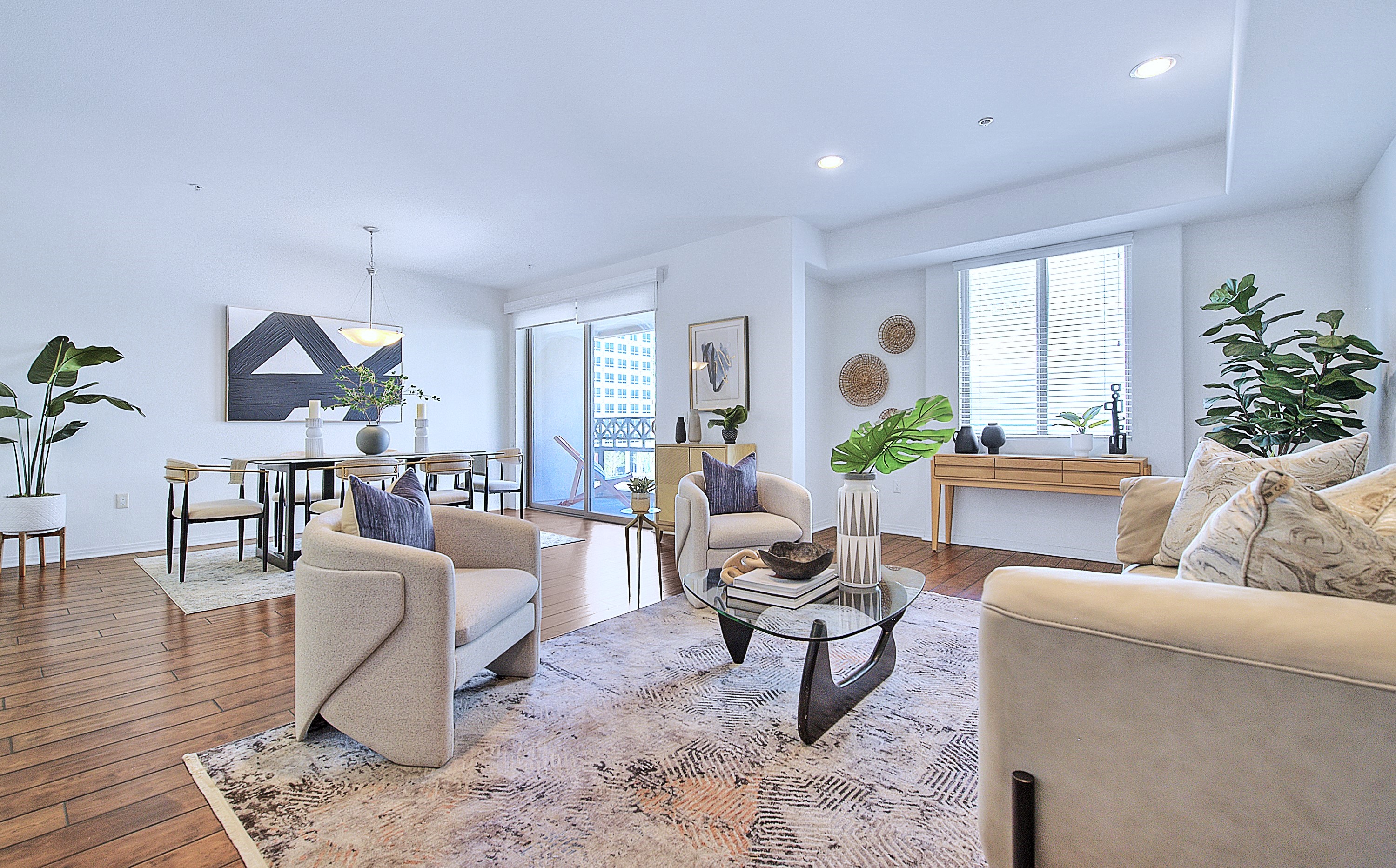 Staged condo living room - vacant property home staging, Los Angeles