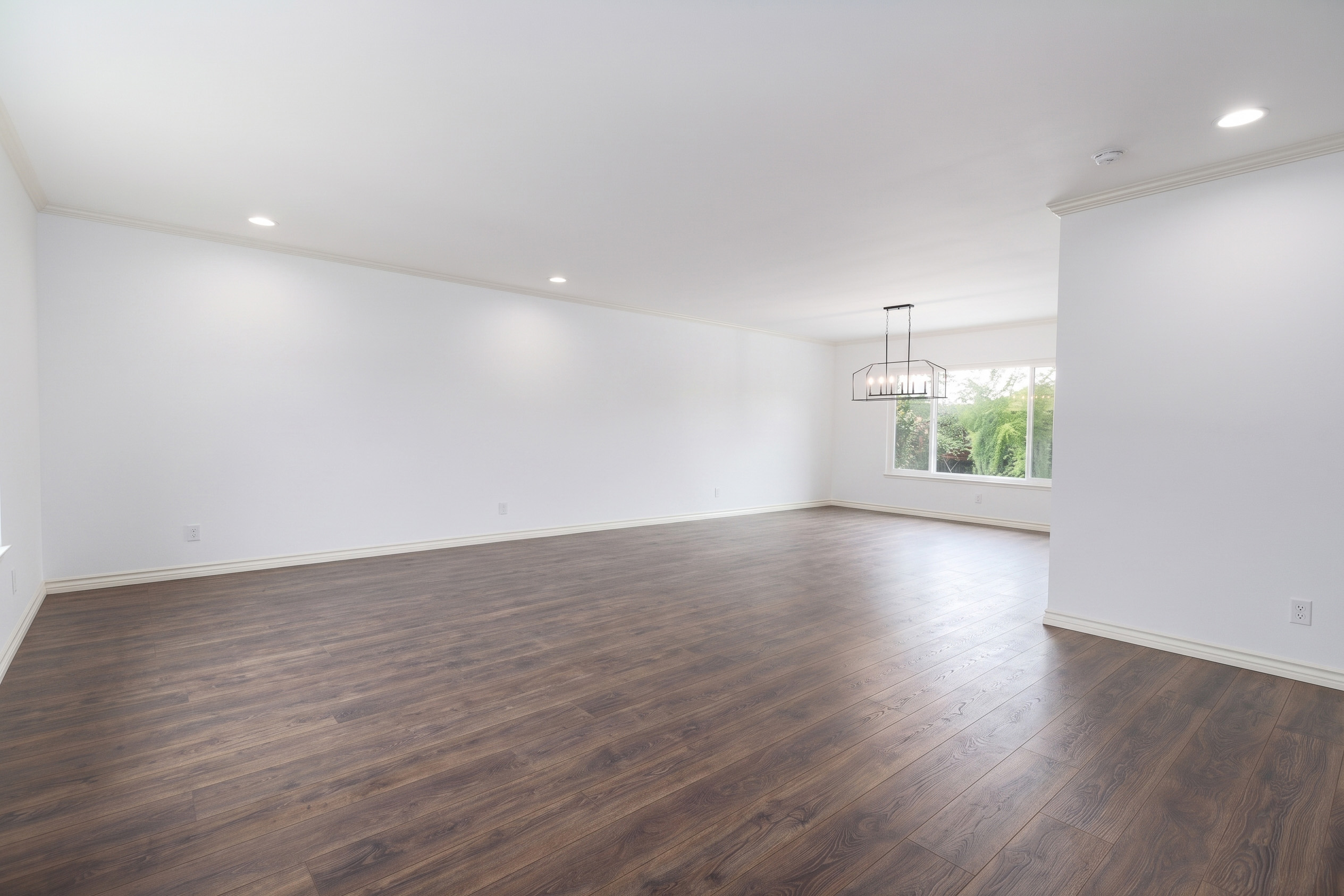 Before staging - empty living room