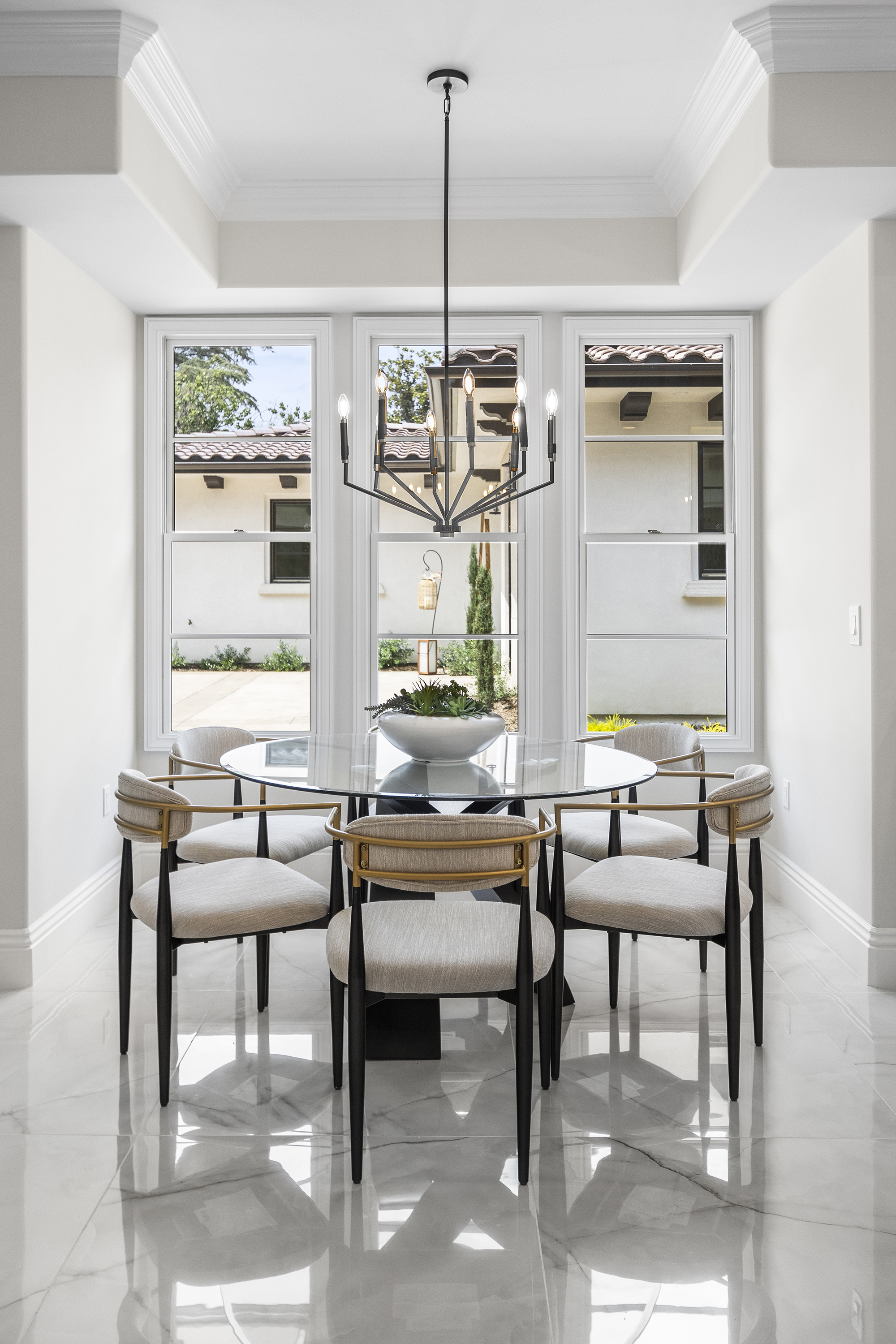 Staged formal dining room - luxury home staging, Greater Los Angeles