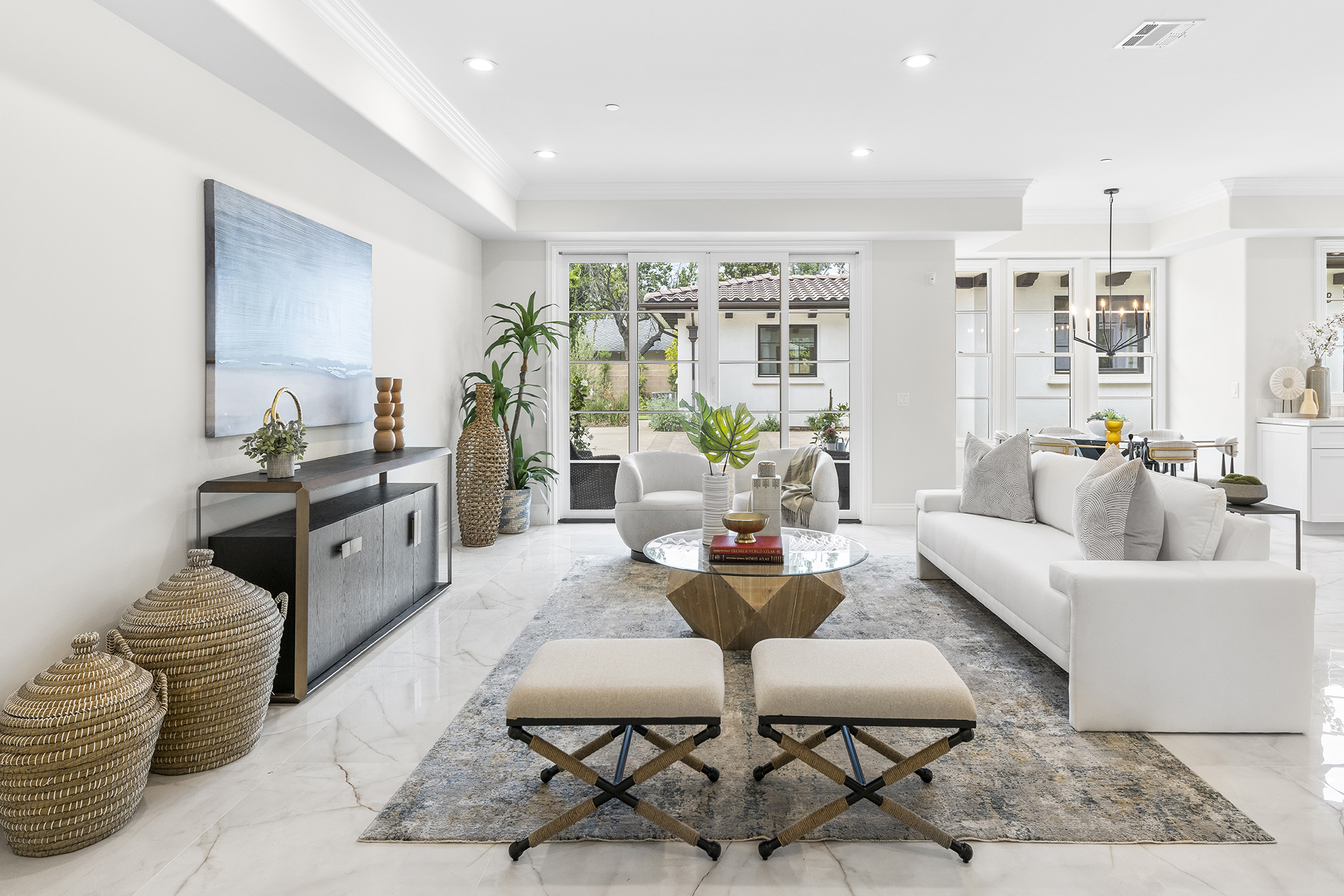 Luxury staged living room - vacant property home staging, Greater Los Angeles